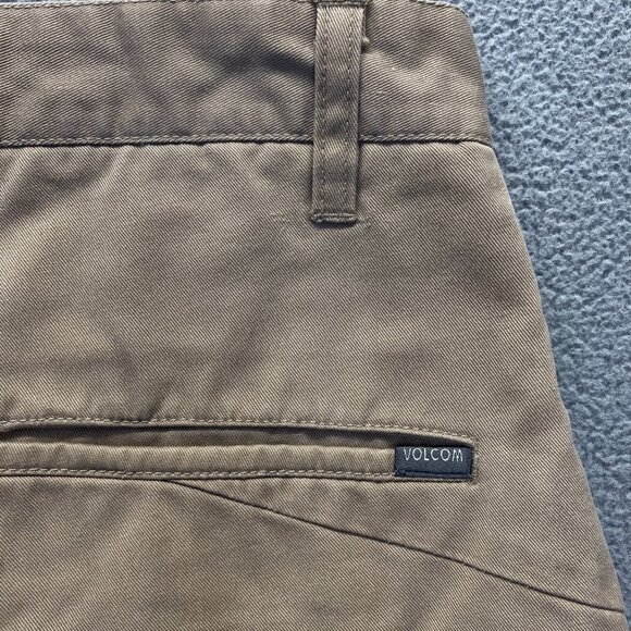 Volcom Shorts Mens Size 36 Chino Cotton Blend,Pockets,Zip,Beige - Picture 10 of 13